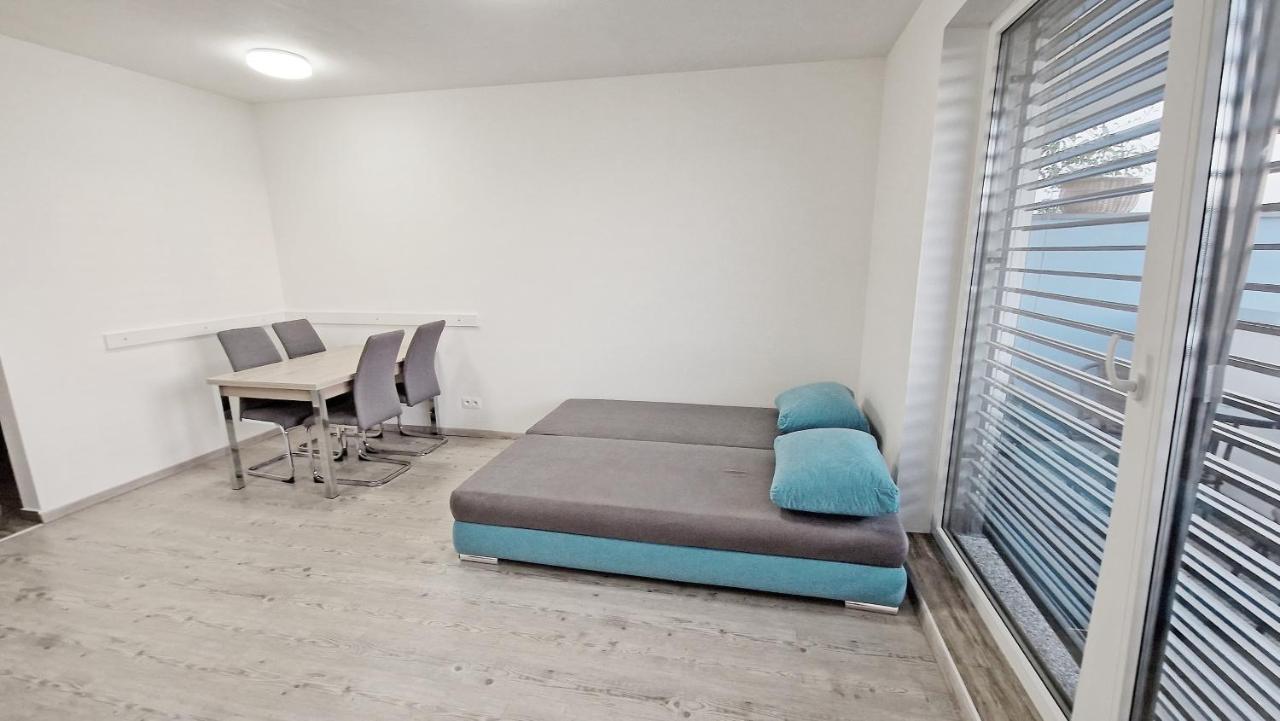 Apartmany Vinohrady Тренчин Екстер'єр фото